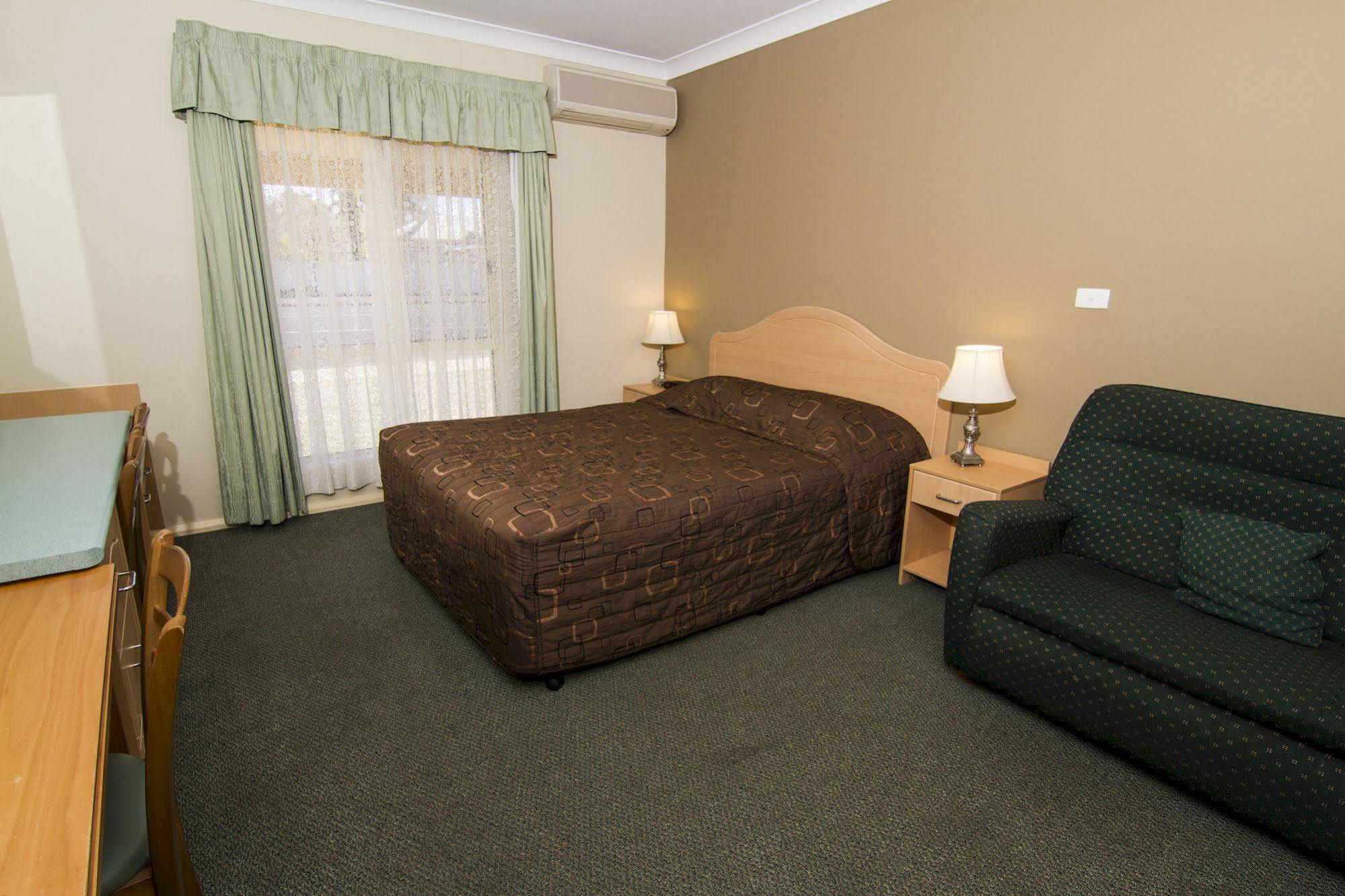Green Gables Motel Dubbo Eksteriør bilde